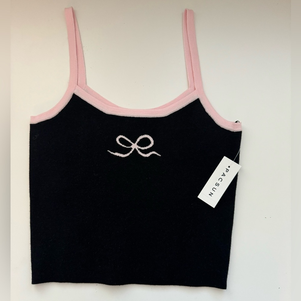 Pacsun bow crop top